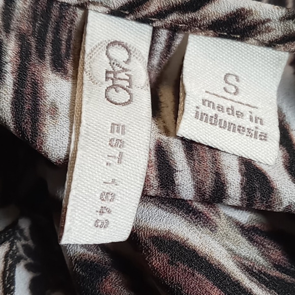 Cato Peek a boo Sleeve Top - Picture 2 of 12